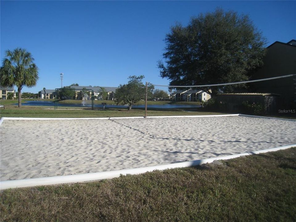 For Rent: $1,600 (1 beds, 1 baths, 637 Square Feet)