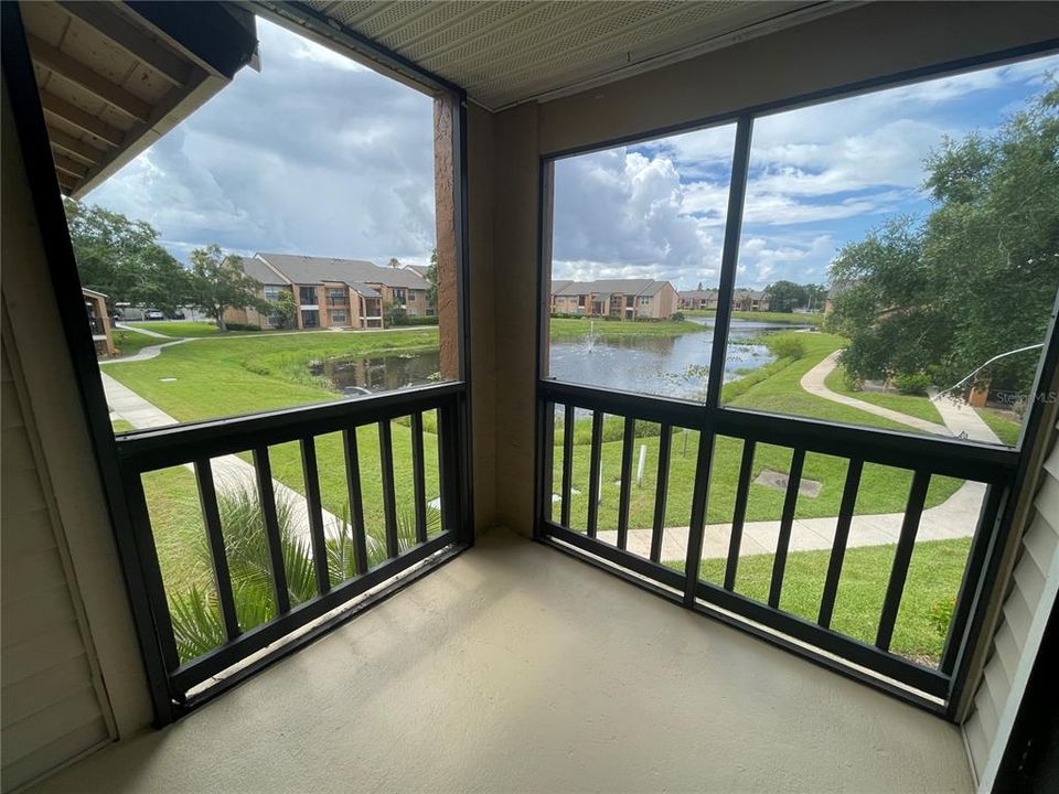 For Rent: $1,600 (1 beds, 1 baths, 637 Square Feet)