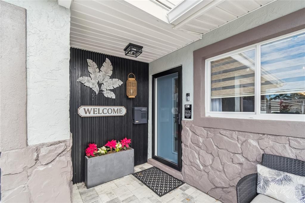 En Venta: $719,000 (4 camas, 2 baños, 1740 Pies cuadrados)