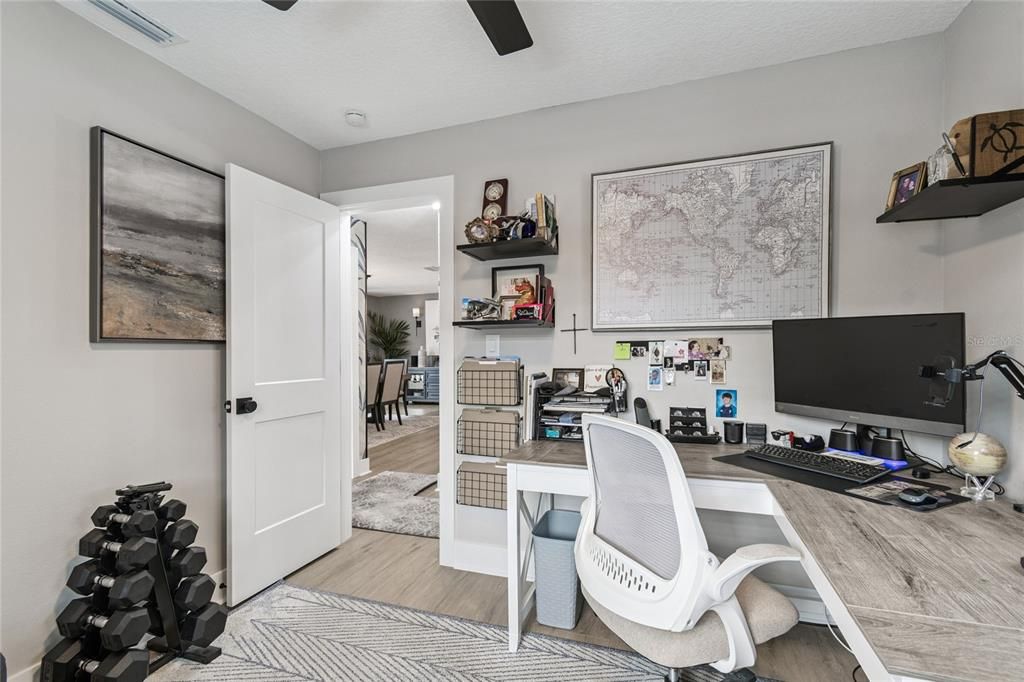 En Venta: $719,000 (4 camas, 2 baños, 1740 Pies cuadrados)