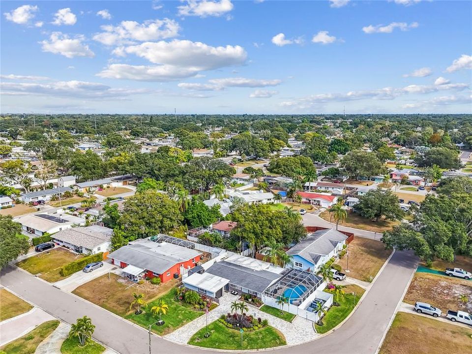 En Venta: $719,000 (4 camas, 2 baños, 1740 Pies cuadrados)