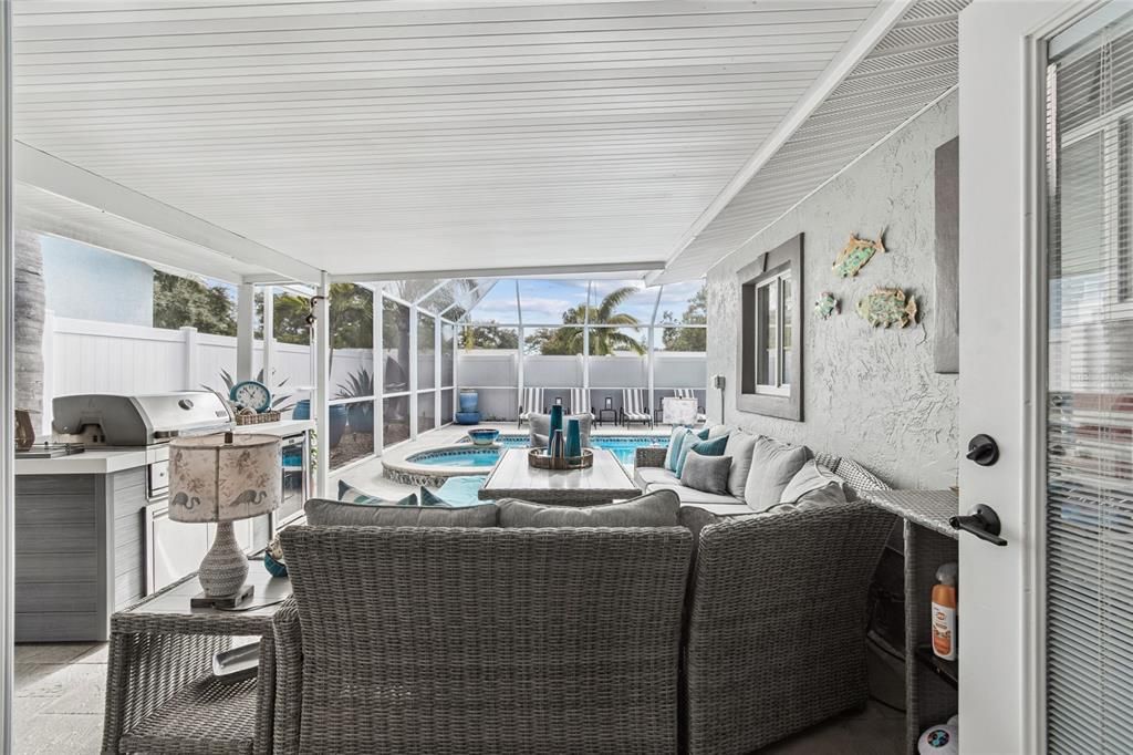 En Venta: $719,000 (4 camas, 2 baños, 1740 Pies cuadrados)