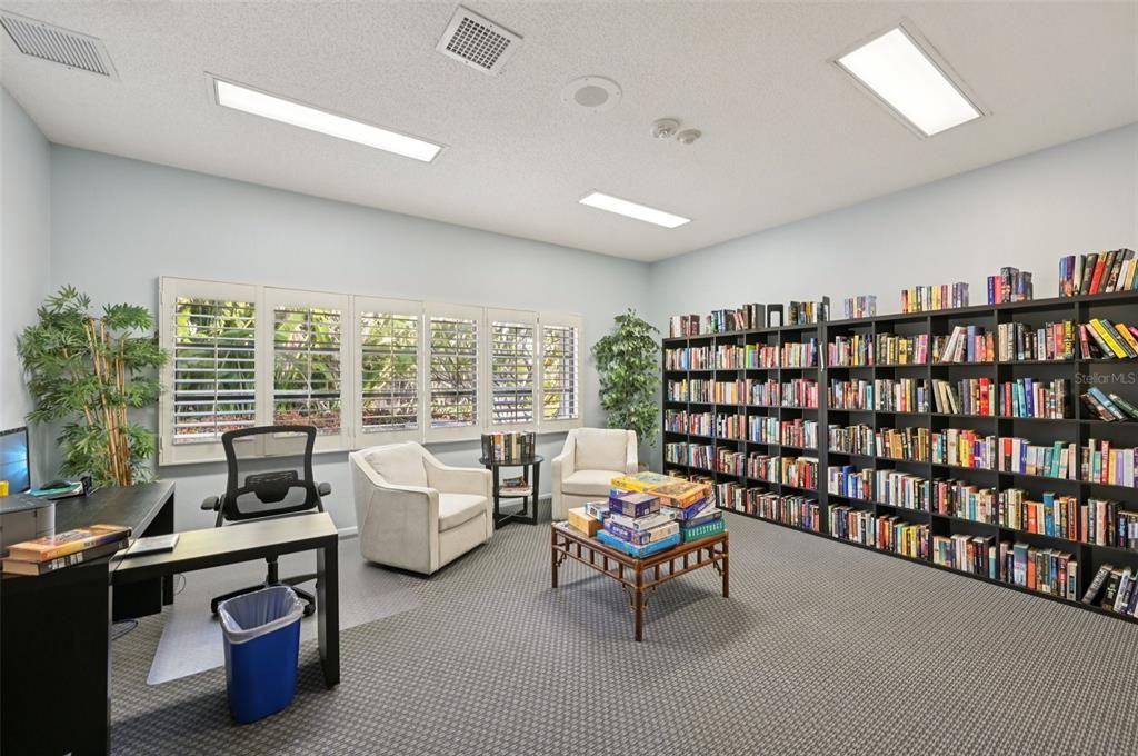 待售: $1,395,000 (2 贝兹, 2 浴室, 1337 平方英尺)