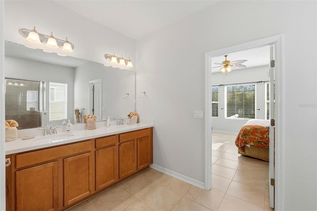 待售: $624,900 (4 贝兹, 3 浴室, 2676 平方英尺)