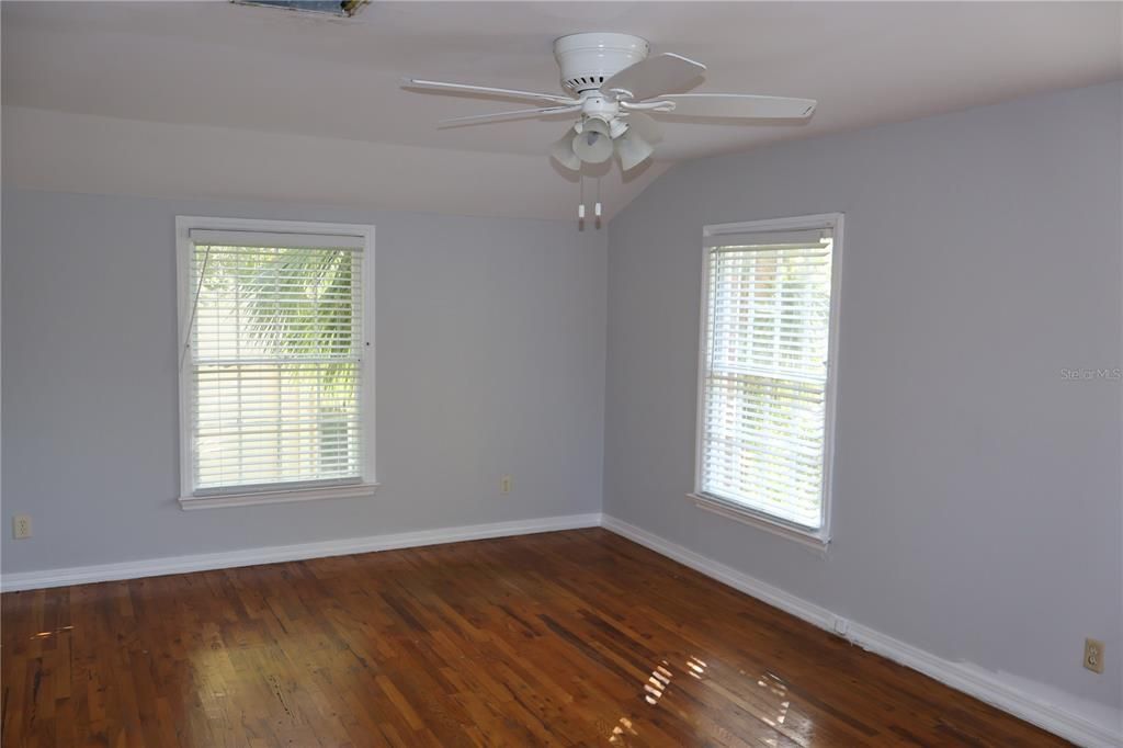 En Renta: $3,650 (3 camas, 2 baños, 2446 Pies cuadrados)