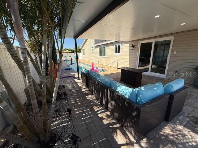 待售: $475,000 (3 贝兹, 2 浴室, 1444 平方英尺)