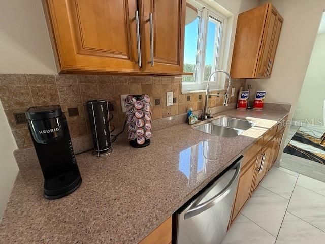 待售: $475,000 (3 贝兹, 2 浴室, 1444 平方英尺)