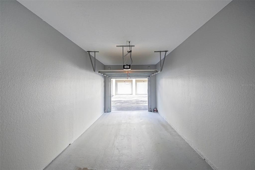 For Sale: $400,000 (2 beds, 2 baths, 1345 Square Feet)