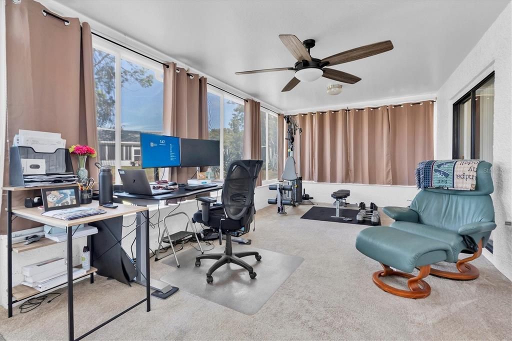 For Sale: $358,900 (2 beds, 2 baths, 1788 Square Feet)