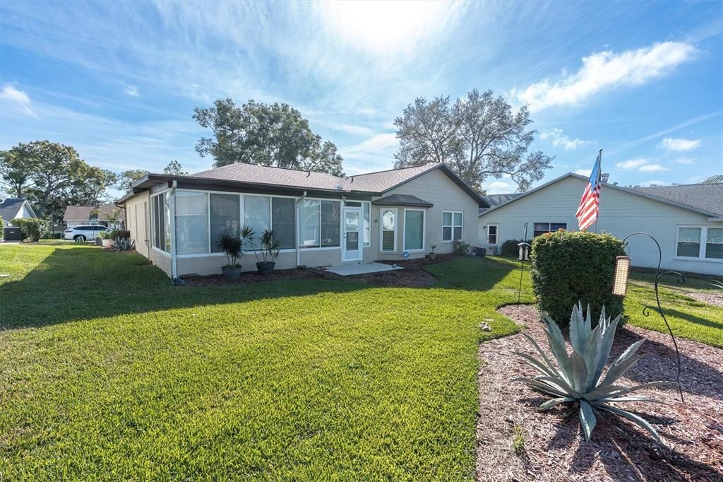 For Sale: $358,900 (2 beds, 2 baths, 1788 Square Feet)