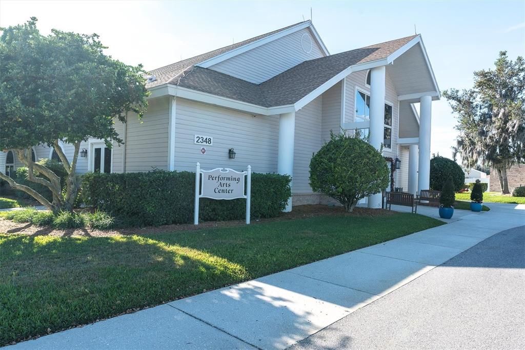 For Sale: $358,900 (2 beds, 2 baths, 1788 Square Feet)