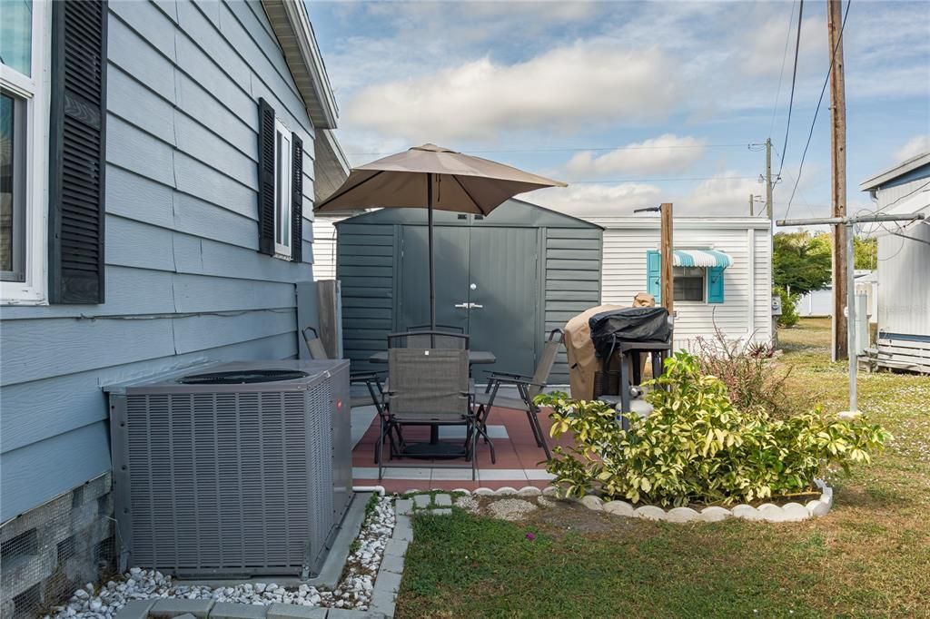 待售: $189,599 (2 贝兹, 2 浴室, 1040 平方英尺)