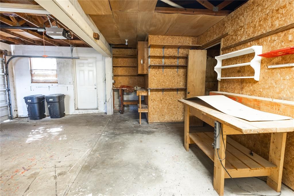 На продажу: $230,000 (3 спален, 3 ванн, 1759 Квадратных фут)