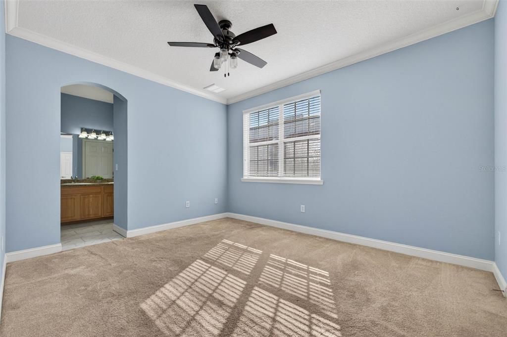 На продажу: $499,000 (2 спален, 2 ванн, 1339 Квадратных фут)