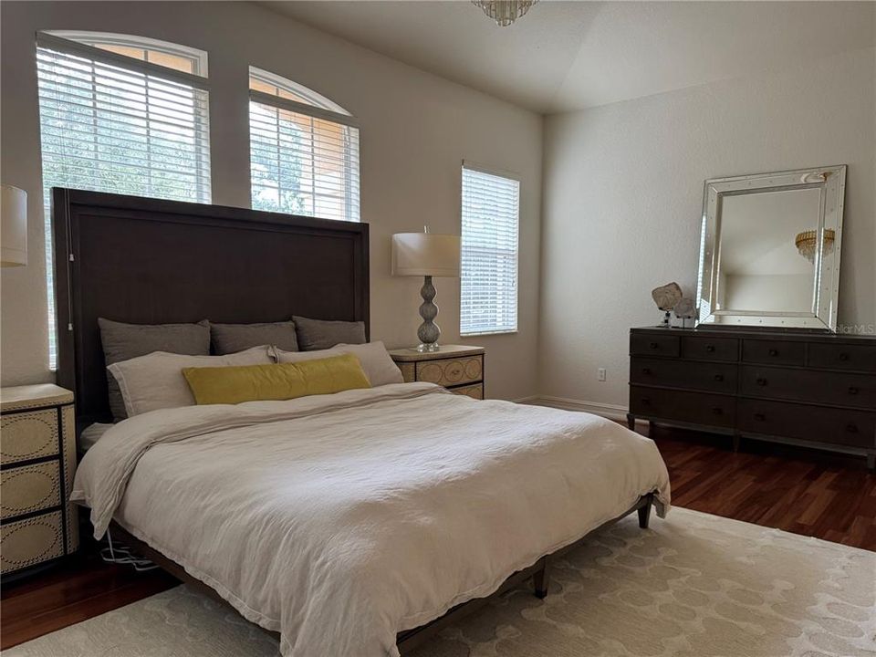 В аренду: $3,450 (3 спален, 3 ванн, 2686 Квадратных фут)