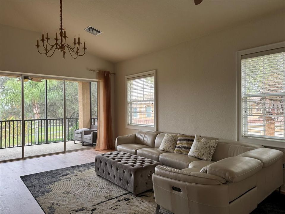 В аренду: $3,450 (3 спален, 3 ванн, 2686 Квадратных фут)