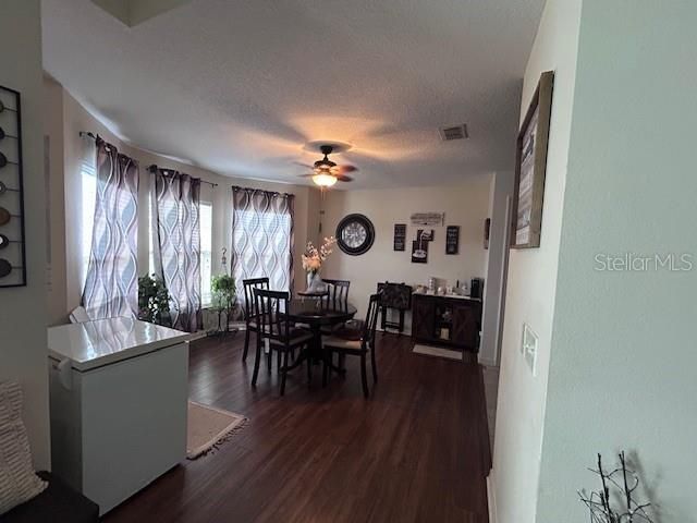 For Sale: $349,999 (2 beds, 2 baths, 1644 Square Feet)