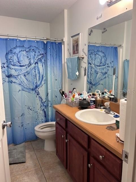 For Sale: $349,999 (2 beds, 2 baths, 1644 Square Feet)