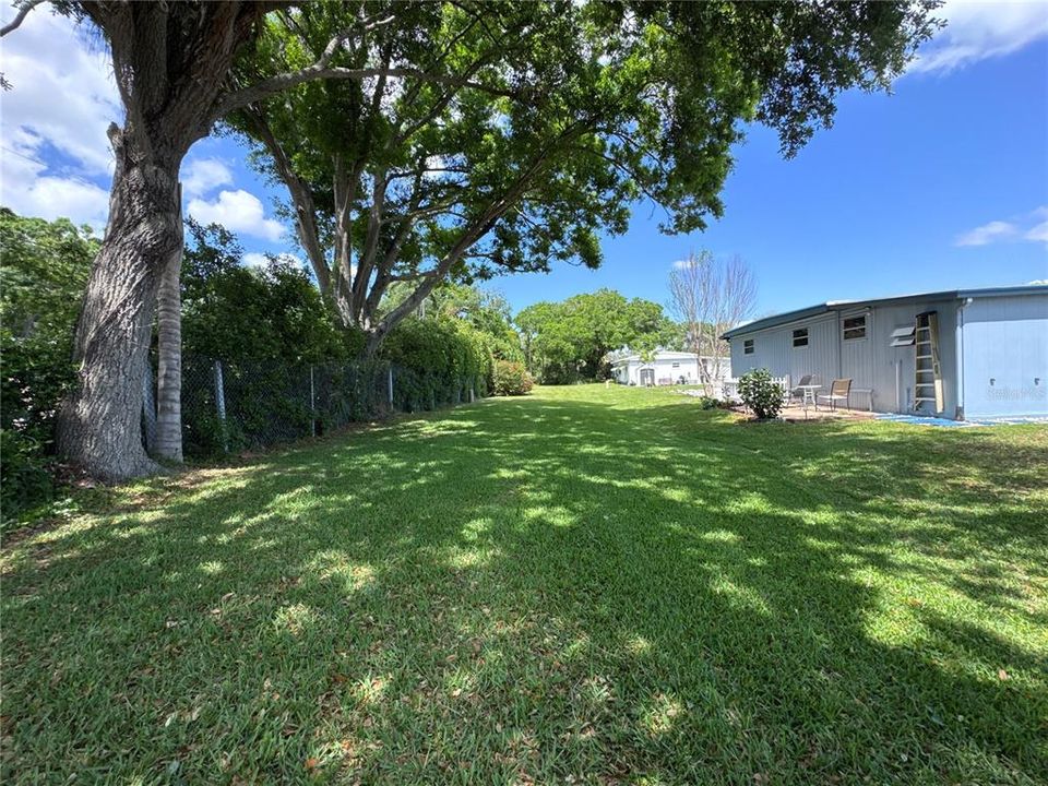 For Sale: $80,000 (2 beds, 1 baths, 864 Square Feet)