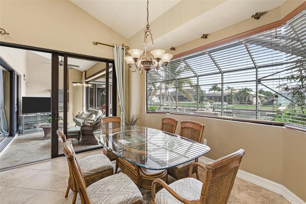 For Sale: $1,149,000 (3 beds, 2 baths, 3077 Square Feet)