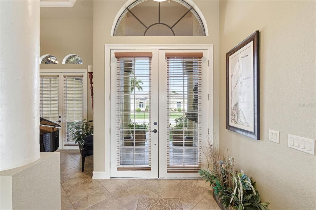 For Sale: $1,149,000 (3 beds, 2 baths, 3077 Square Feet)