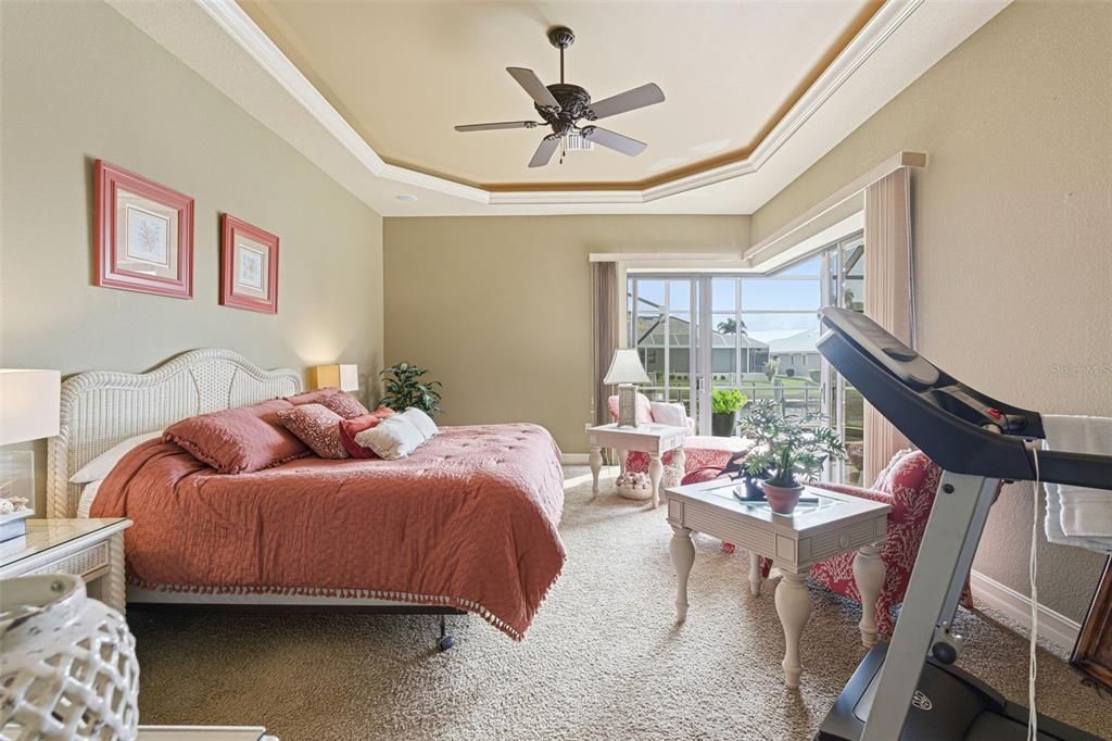 For Sale: $1,149,000 (3 beds, 2 baths, 3077 Square Feet)