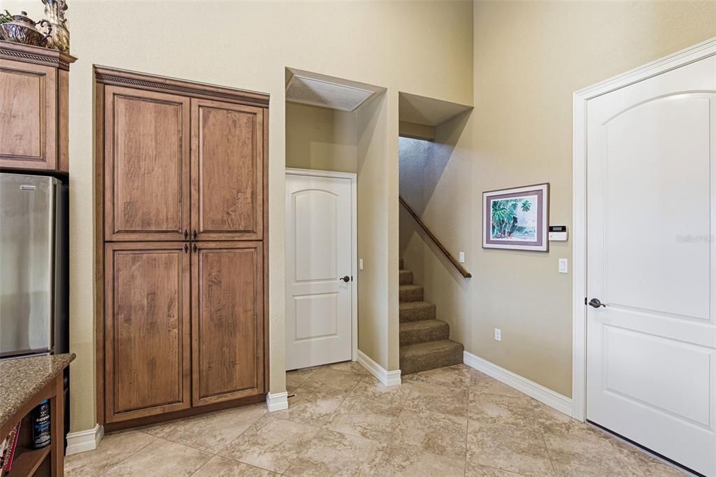 For Sale: $1,149,000 (3 beds, 2 baths, 3077 Square Feet)