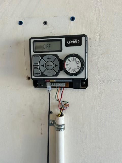 待售: $214,900 (2 贝兹, 2 浴室, 1432 平方英尺)