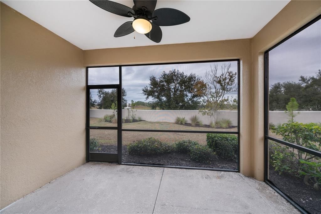 For Sale: $334,900 (2 beds, 2 baths, 1532 Square Feet)