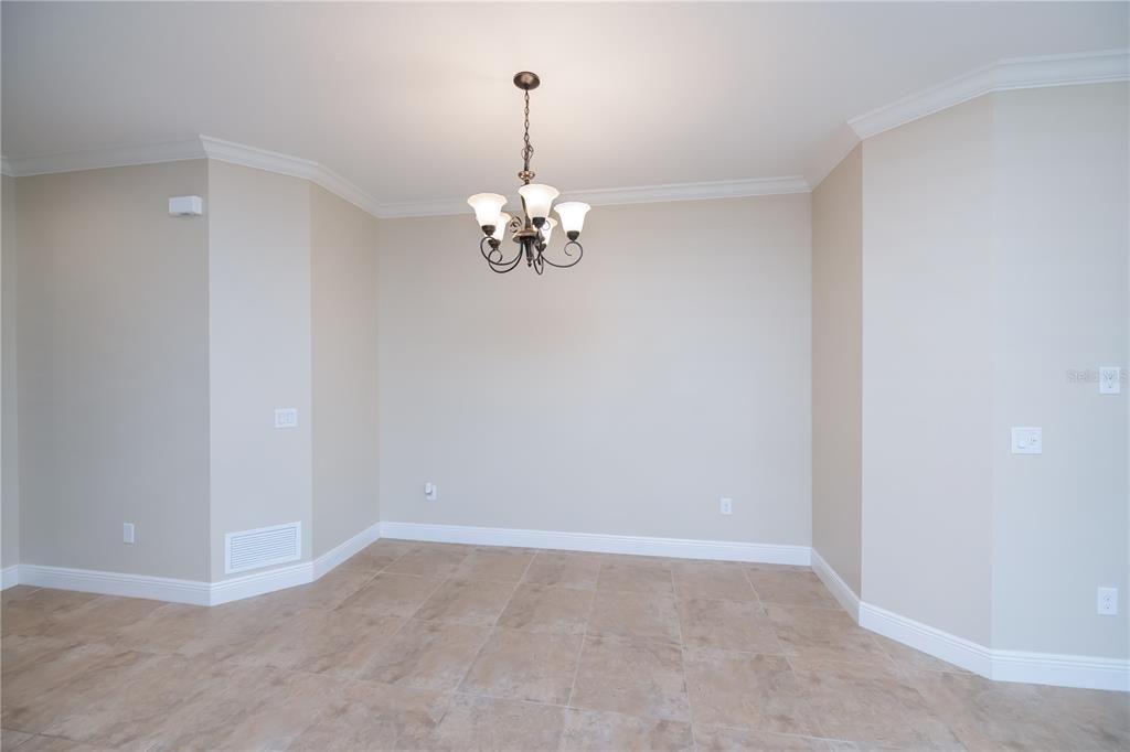 For Sale: $334,900 (2 beds, 2 baths, 1532 Square Feet)