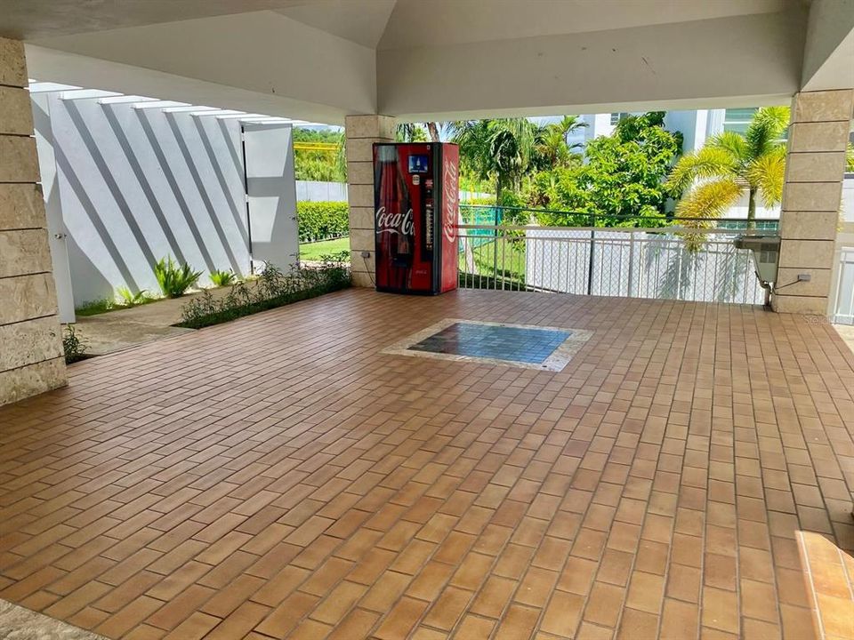 В аренду: $2,500 (3 спален, 2 ванн, 1260 Квадратных фут)