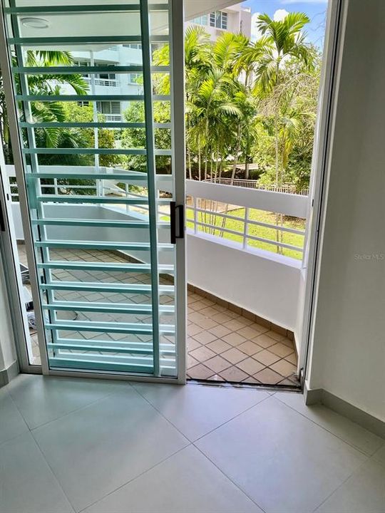 В аренду: $2,500 (3 спален, 2 ванн, 1260 Квадратных фут)