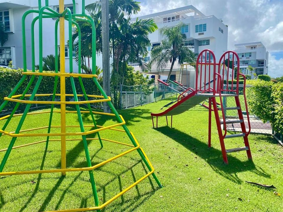 В аренду: $2,500 (3 спален, 2 ванн, 1260 Квадратных фут)