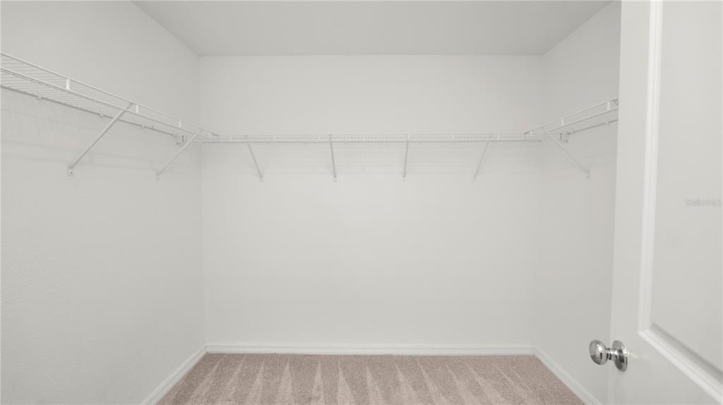 待售: $345,000 (4 贝兹, 3 浴室, 2174 平方英尺)