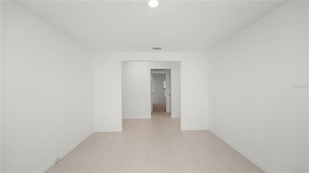 待售: $345,000 (4 贝兹, 3 浴室, 2174 平方英尺)