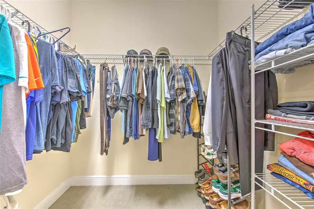 На продажу: $340,000 (2 спален, 2 ванн, 1435 Квадратных фут)