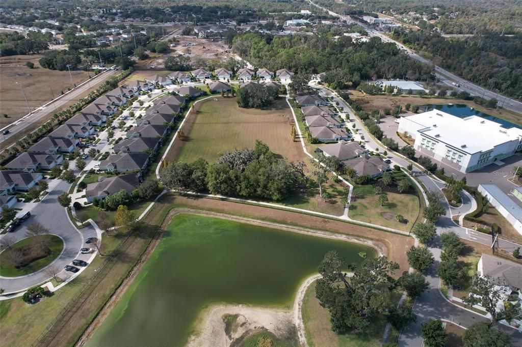 На продажу: $340,000 (2 спален, 2 ванн, 1435 Квадратных фут)