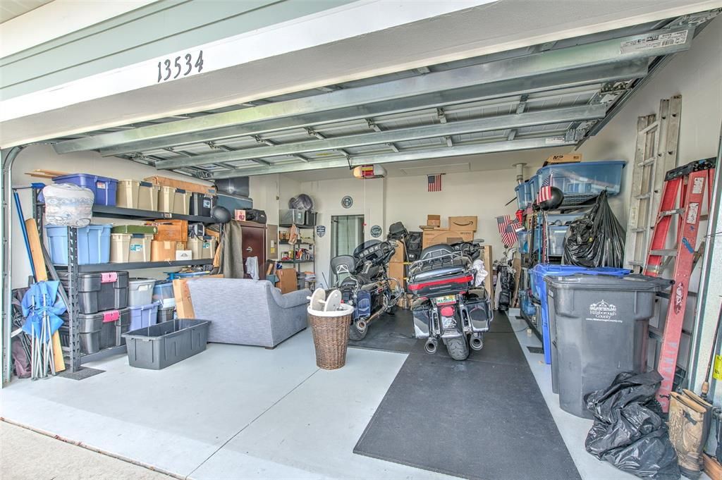 На продажу: $340,000 (2 спален, 2 ванн, 1435 Квадратных фут)