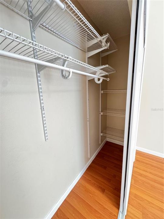 For Rent: $2,050 (3 beds, 2 baths, 1460 Square Feet)