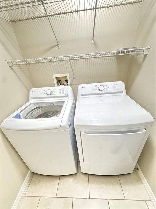 For Rent: $2,050 (3 beds, 2 baths, 1460 Square Feet)