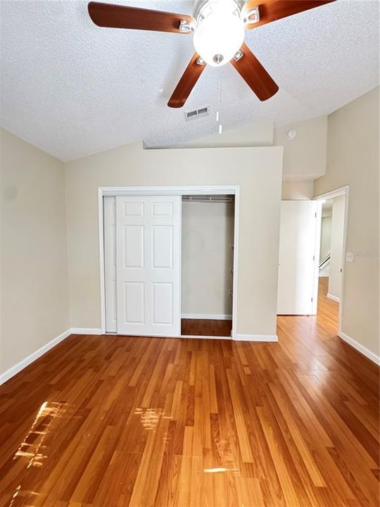 For Rent: $2,050 (3 beds, 2 baths, 1460 Square Feet)