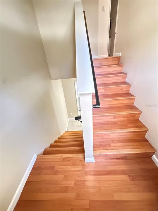 For Rent: $2,050 (3 beds, 2 baths, 1460 Square Feet)