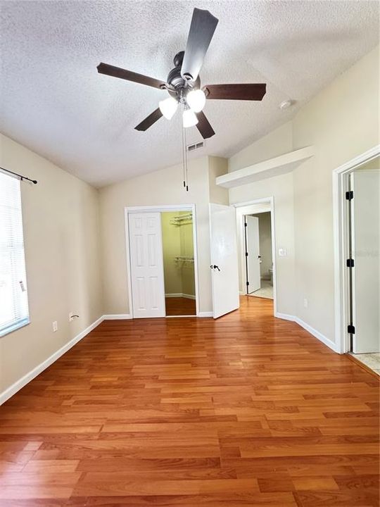 For Rent: $2,050 (3 beds, 2 baths, 1460 Square Feet)