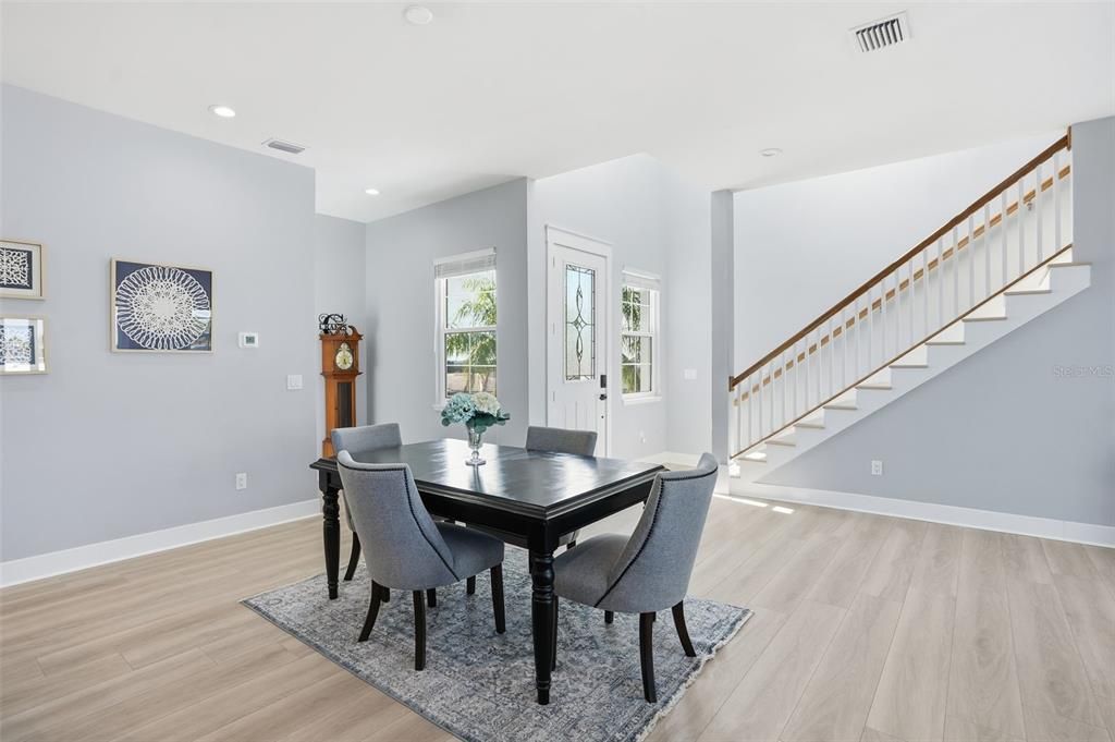 На продажу: $1,499,950 (3 спален, 2 ванн, 2580 Квадратных фут)