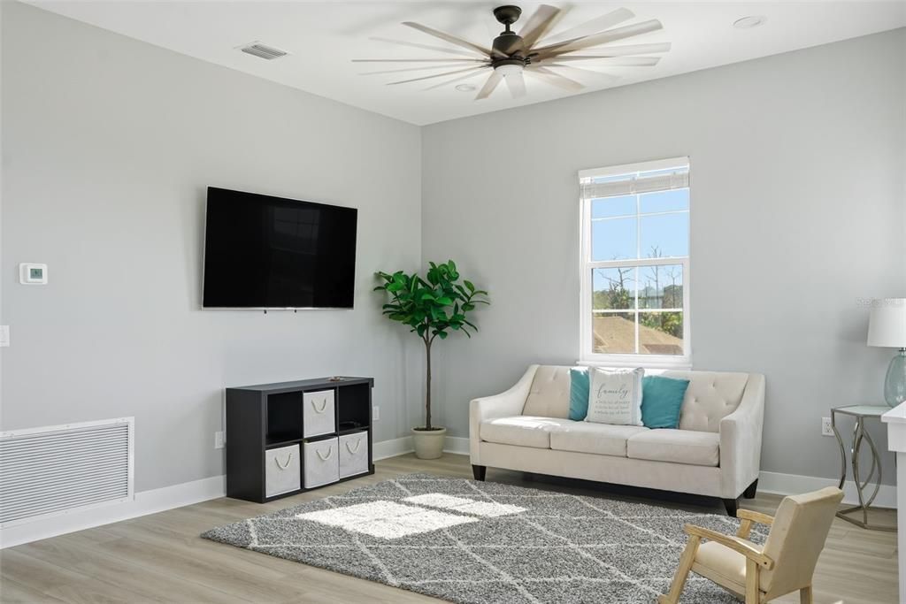 На продажу: $1,499,950 (3 спален, 2 ванн, 2580 Квадратных фут)