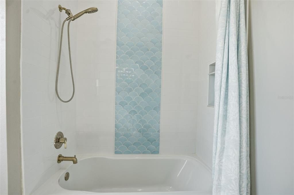 На продажу: $1,499,950 (3 спален, 2 ванн, 2580 Квадратных фут)