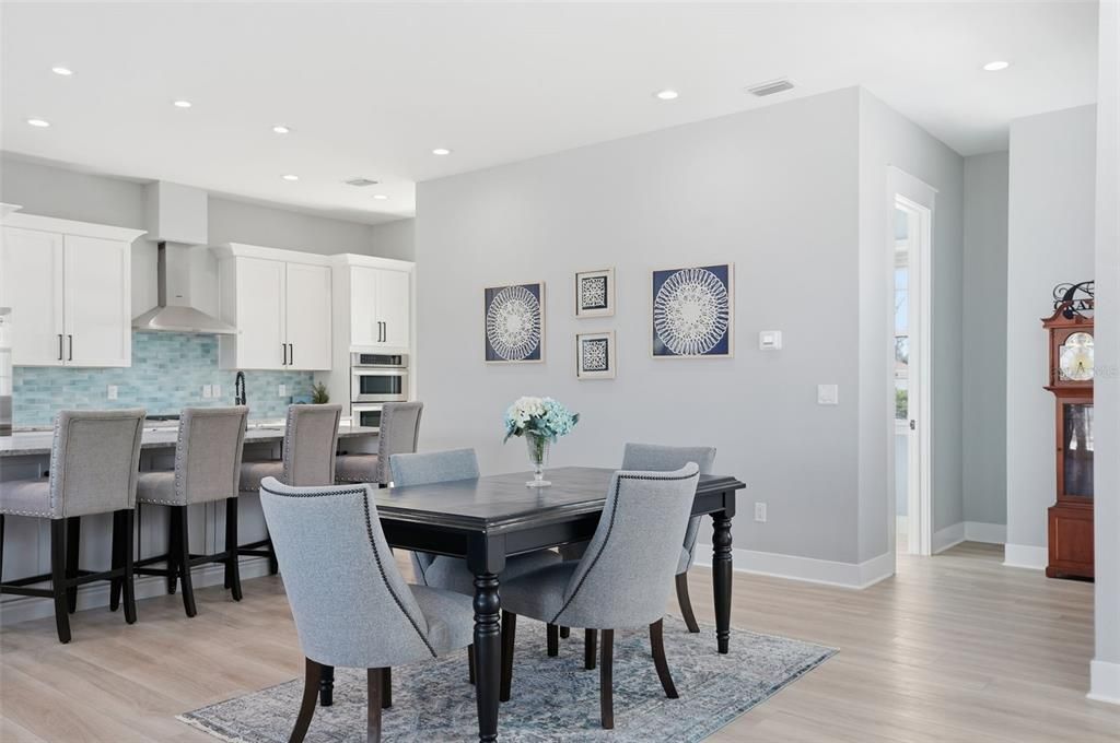 На продажу: $1,499,950 (3 спален, 2 ванн, 2580 Квадратных фут)