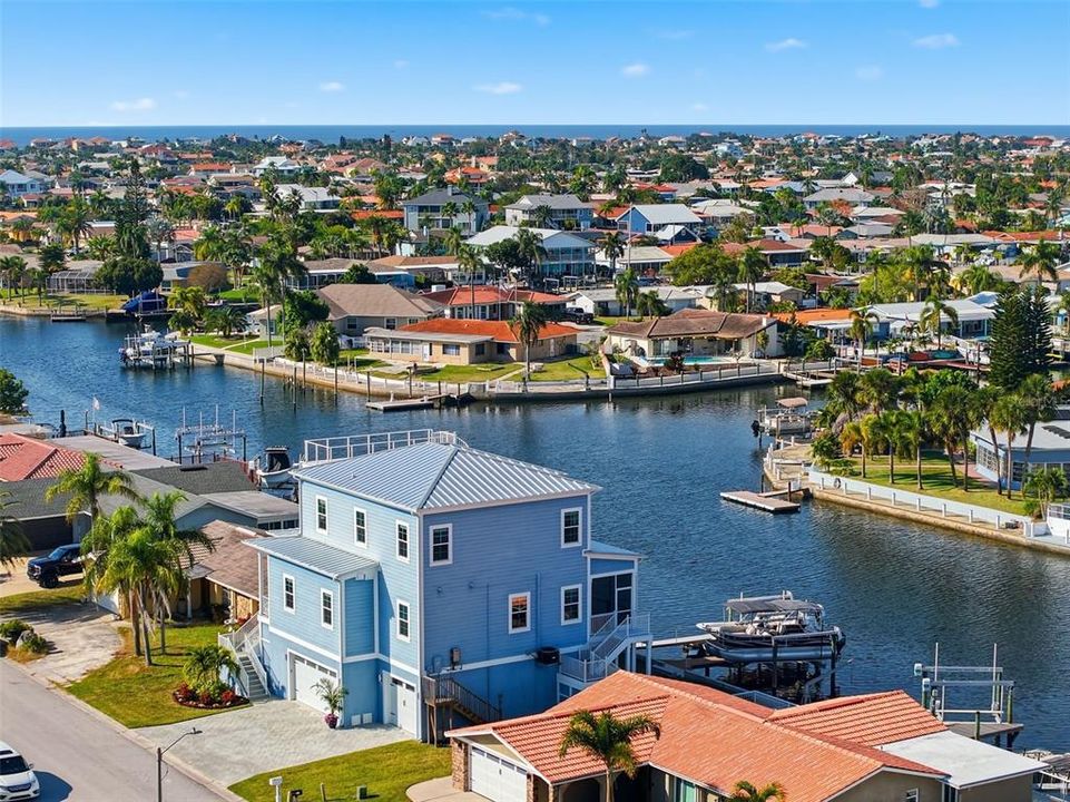 На продажу: $1,499,950 (3 спален, 2 ванн, 2580 Квадратных фут)