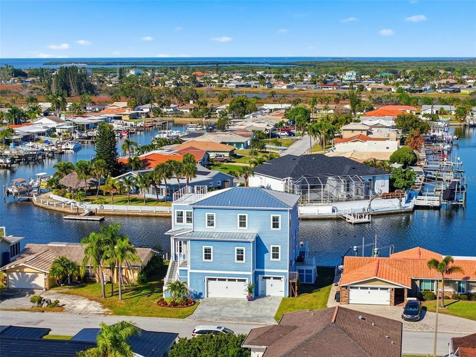 На продажу: $1,499,950 (3 спален, 2 ванн, 2580 Квадратных фут)