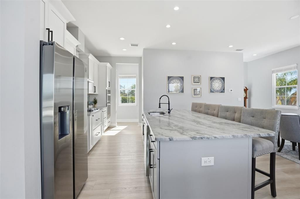 На продажу: $1,499,950 (3 спален, 2 ванн, 2580 Квадратных фут)